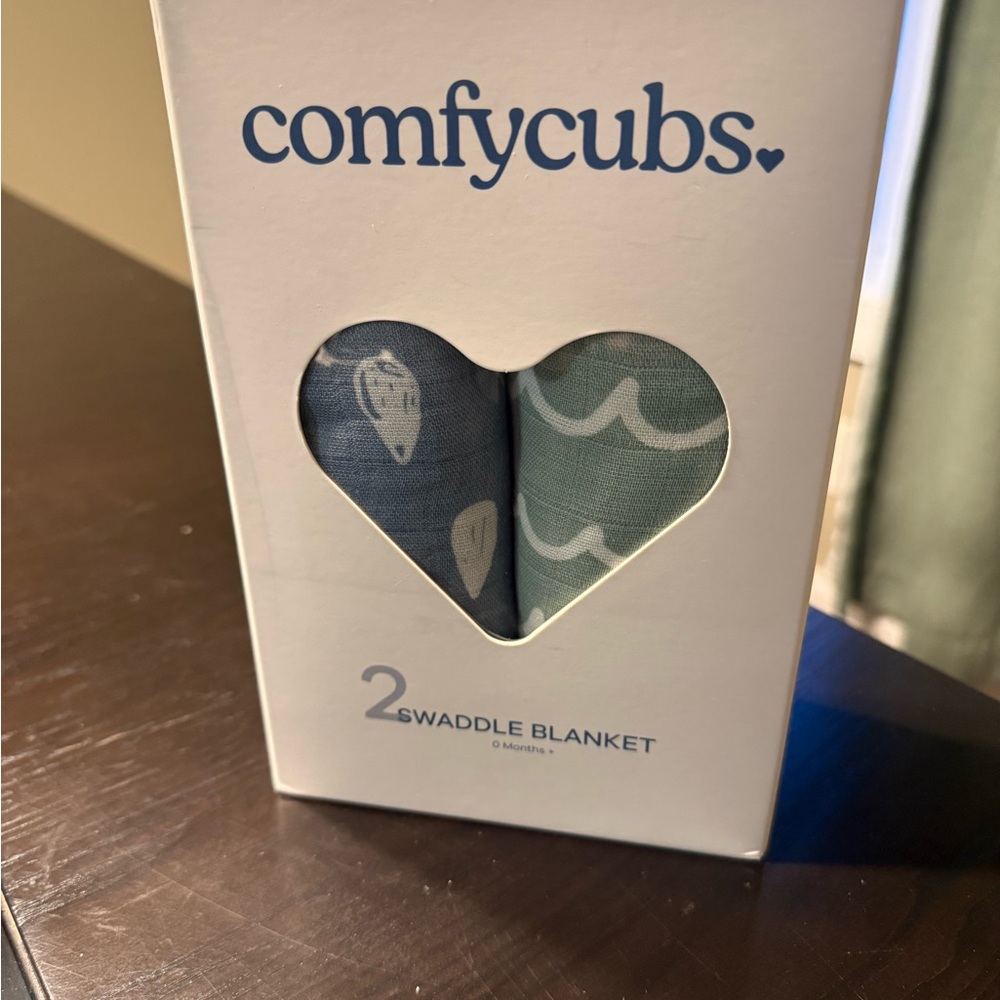 Comfy Cubs Swaddle Blanket Set